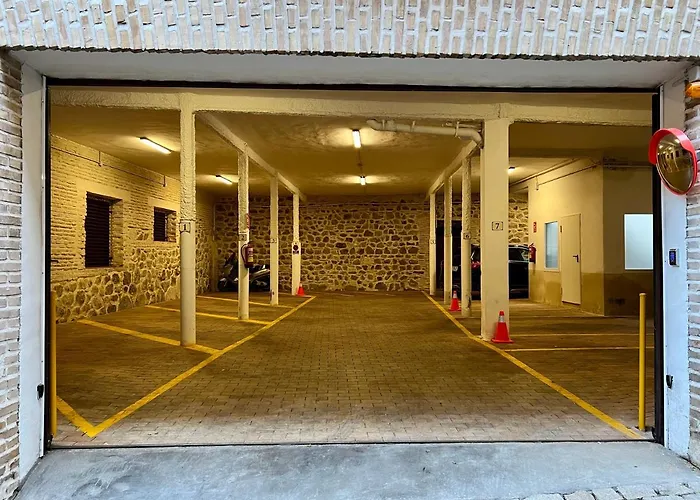 Ático dúplex by El Patio de Toledo